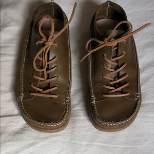 Yogi Footwear Finn II Olive/Brown Leather  Lace-Up Shoes Worn Once Size 40